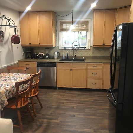 Entire Detached 3-Bedrooms Cute Home In Cornwall Area 外观 照片